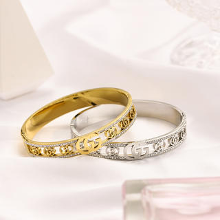 Bracelet 270