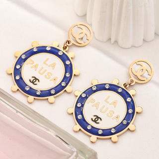 Earrings 290