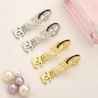 Earrings 330