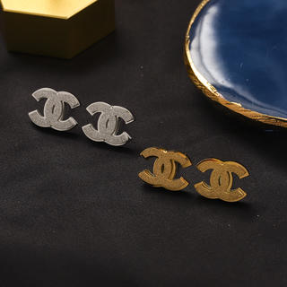Earrings 336