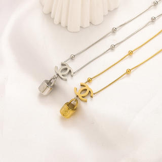 Necklace 453