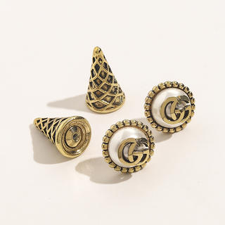 Earrings 606