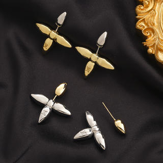 Earrings 621
