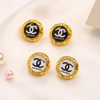 Earrings 647