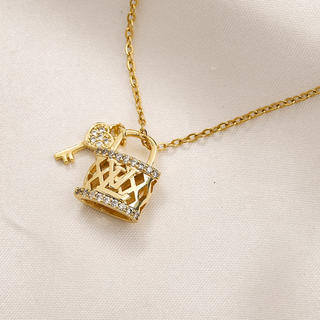 Pendant 681