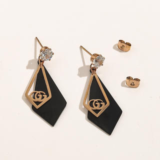 Earrings 966