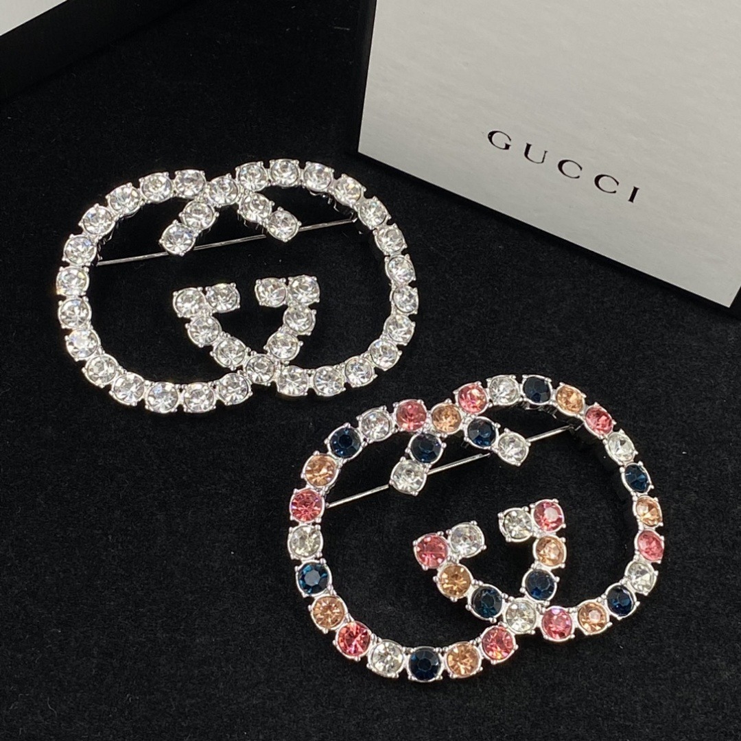 Brooch 312
