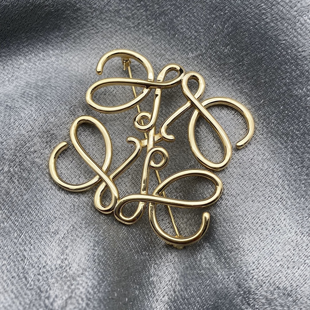 Brooch 433