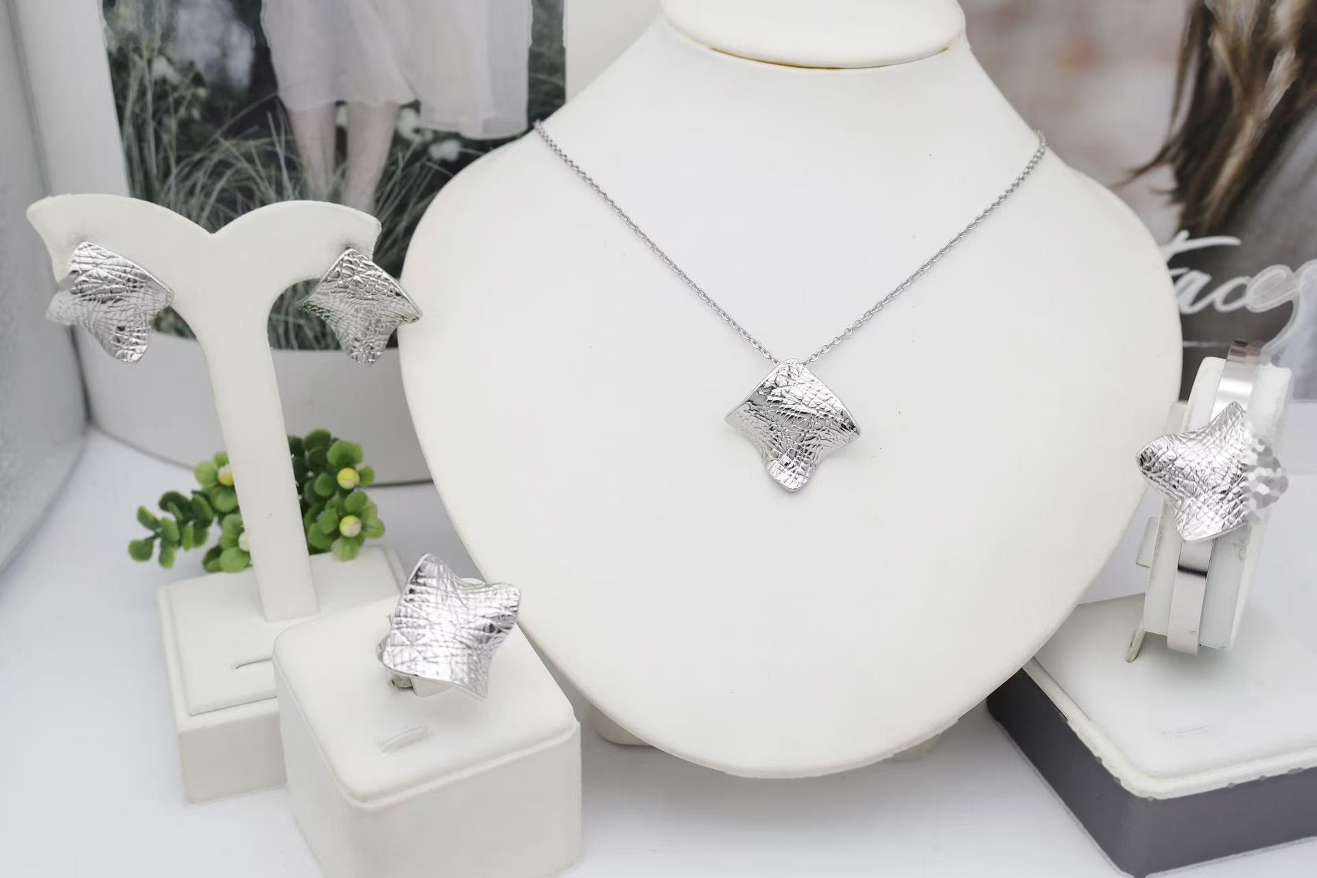 Jewelry Set 0126