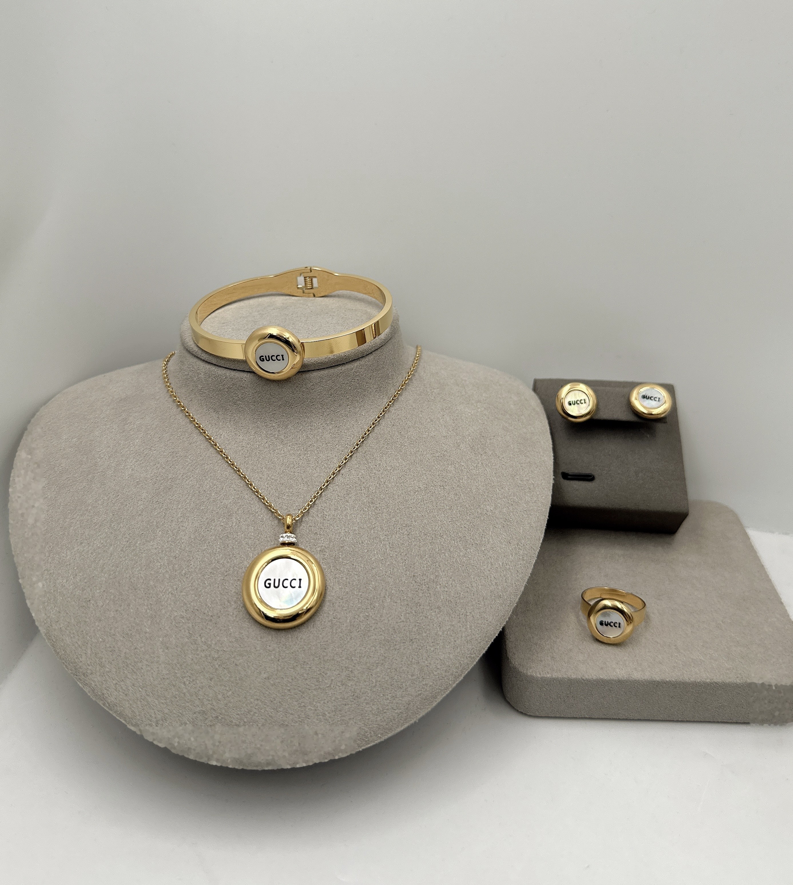 Jewelry Set 0554