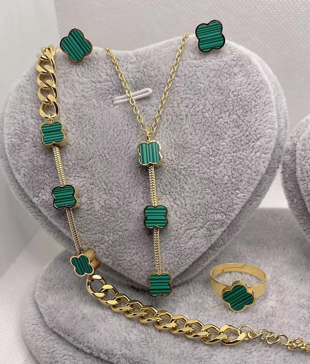 Jewelry Set 0800