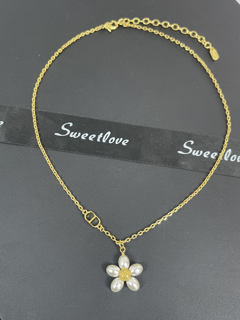 Gold Bead Necklace