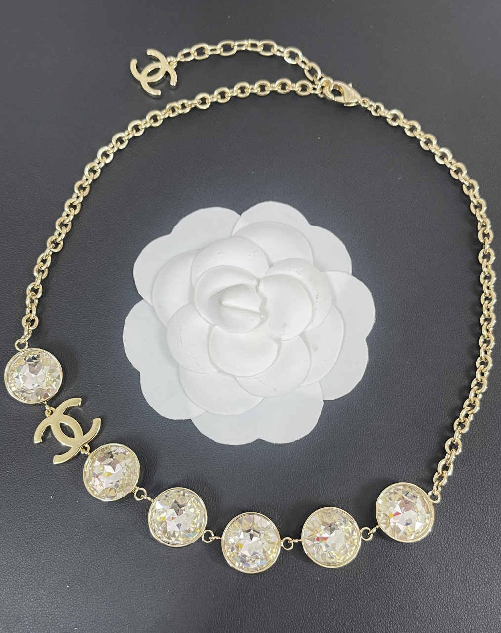 Cameo Pendant Necklace