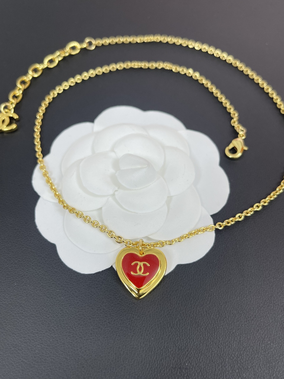 Halo Pendant Necklace