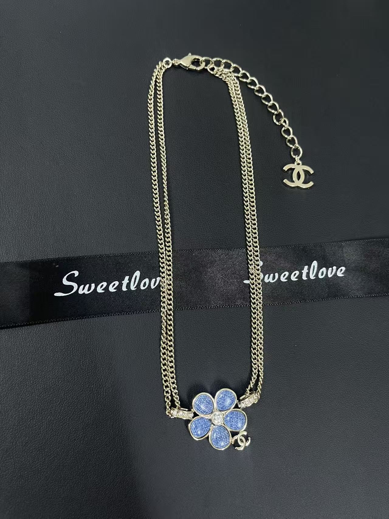 Medallion Necklace